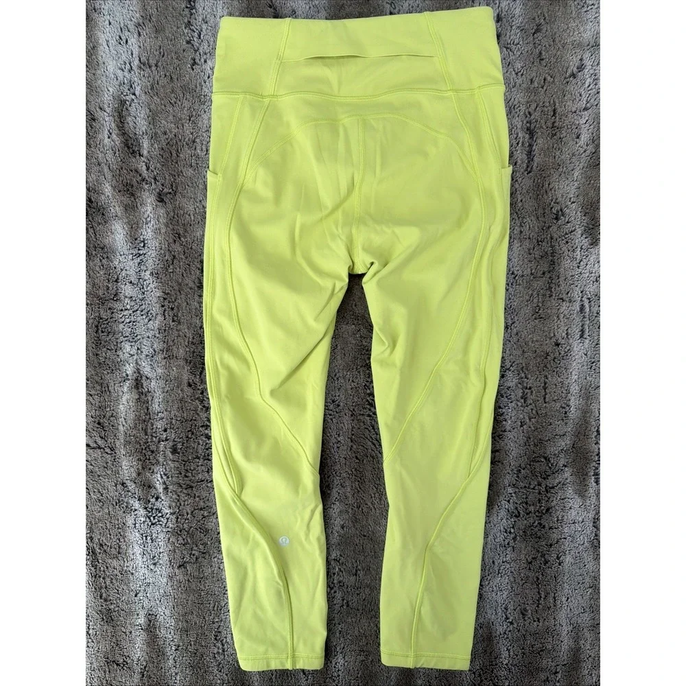 Lululemon Time To Sweat Crop Leggings Size 6 in 23